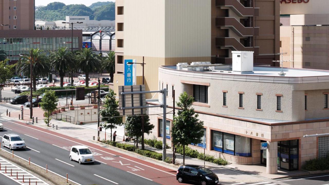 Toyoko Inn Sasebo Ekimae מראה חיצוני תמונה